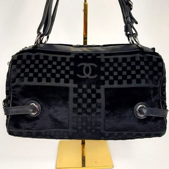 CHANEL Black Velour Velvet CC Bowler Shoulder Bag - Picture 4 of 17